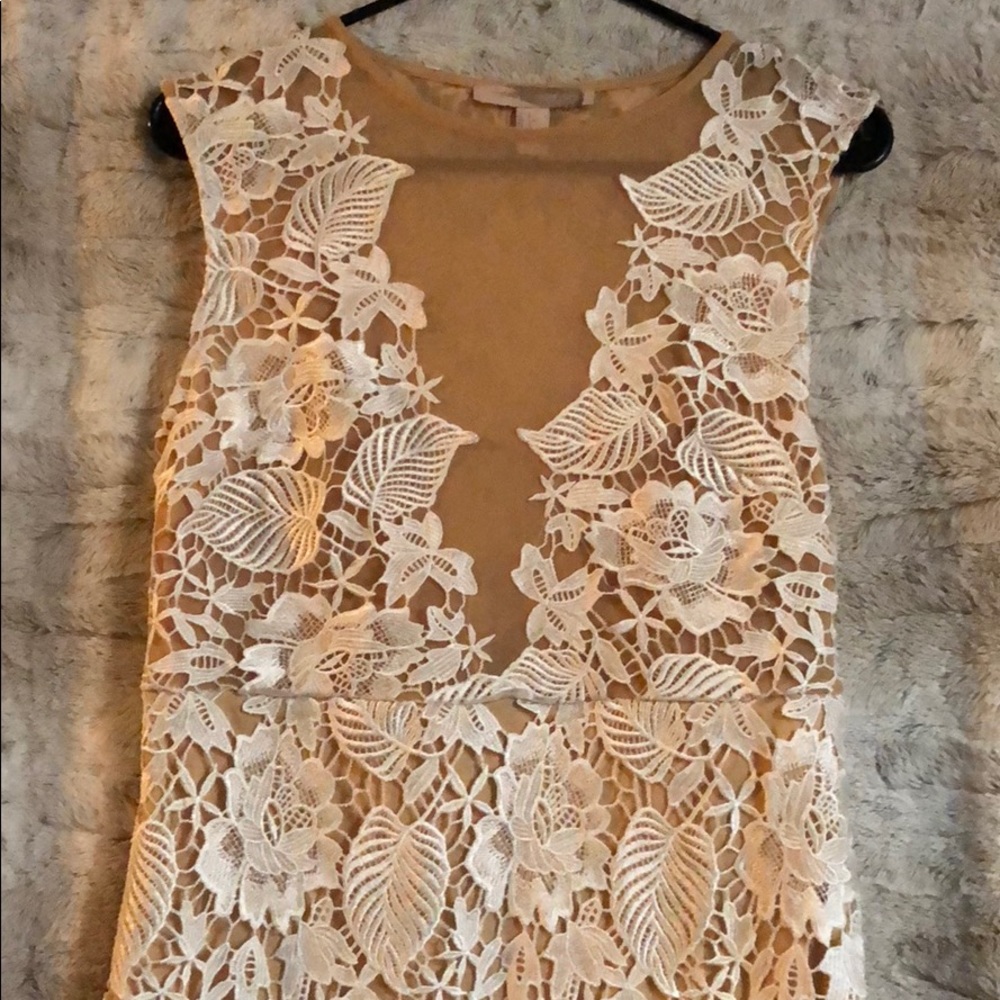 white lace dress